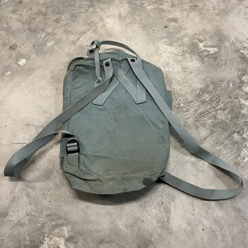 Fjallraven Kanken Classic Backpack Blue23510 Travel Lightweight NEEDS CLEAN